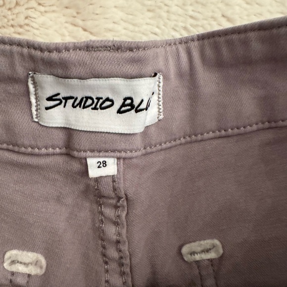 Studio Blu Gray Shorts Women’s Size 28 Casual Summer - Picture 3 of 3